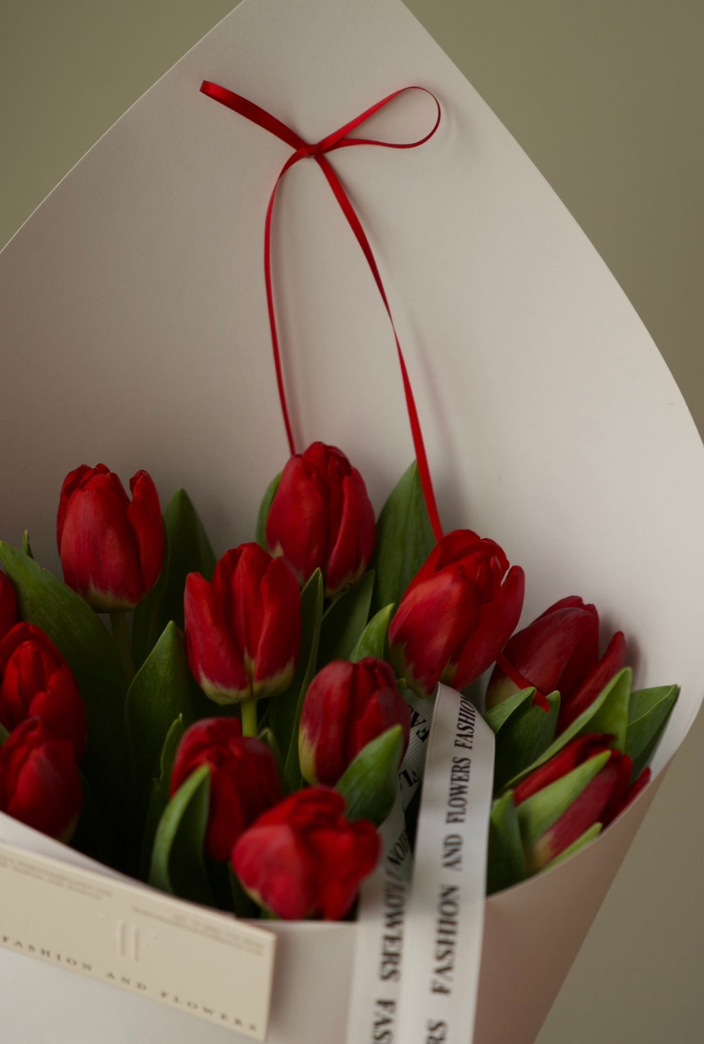 Tulip Note – Red Tulip Bouquet