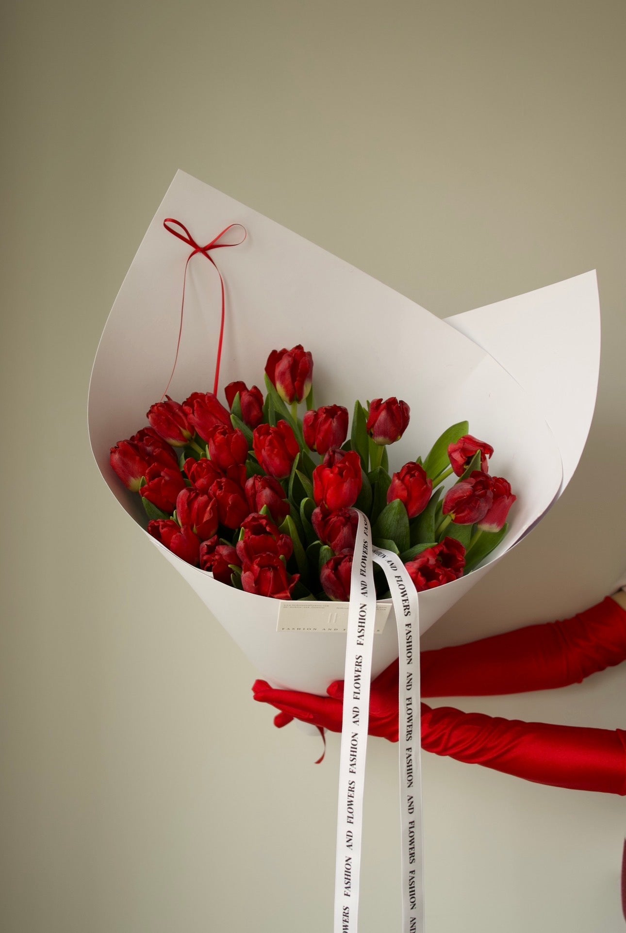 Tulip Note – Red Tulip Bouquet