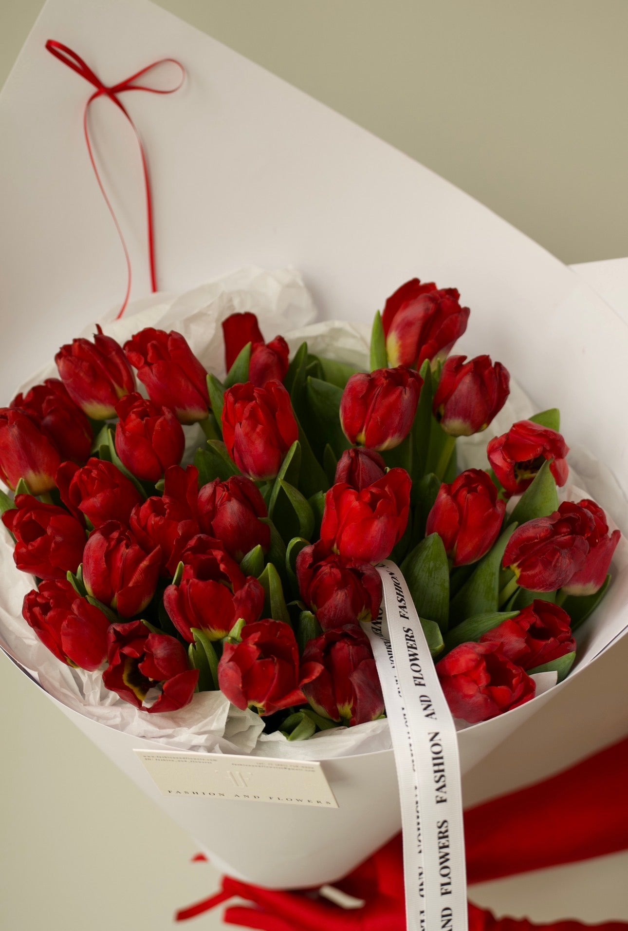 Tulip Note – Red Tulip Bouquet